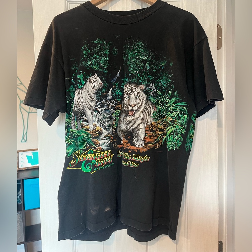Vintage White Tiger Shirt